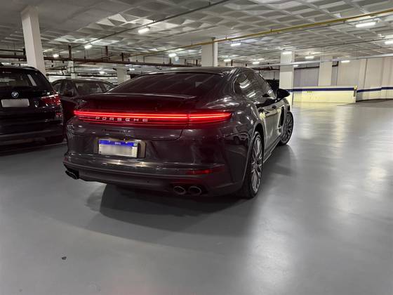 PORSCHE PANAMERA 2.9 V6 E-HYBRID 4 PDK PORSCHE PANAMERA 2.9 V6 E-HYBRID 4 PDK